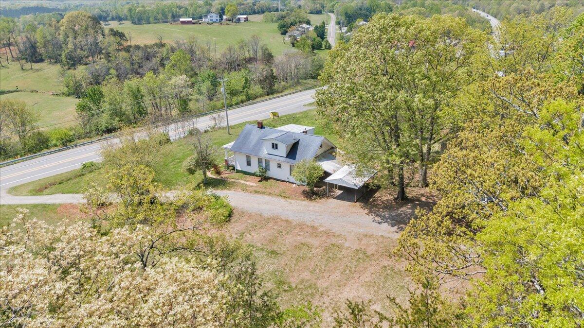 12173 Moneta Road Moneta, VA 24121 - Photo 80 of 86 82-DJI_20250418121928_0122_D