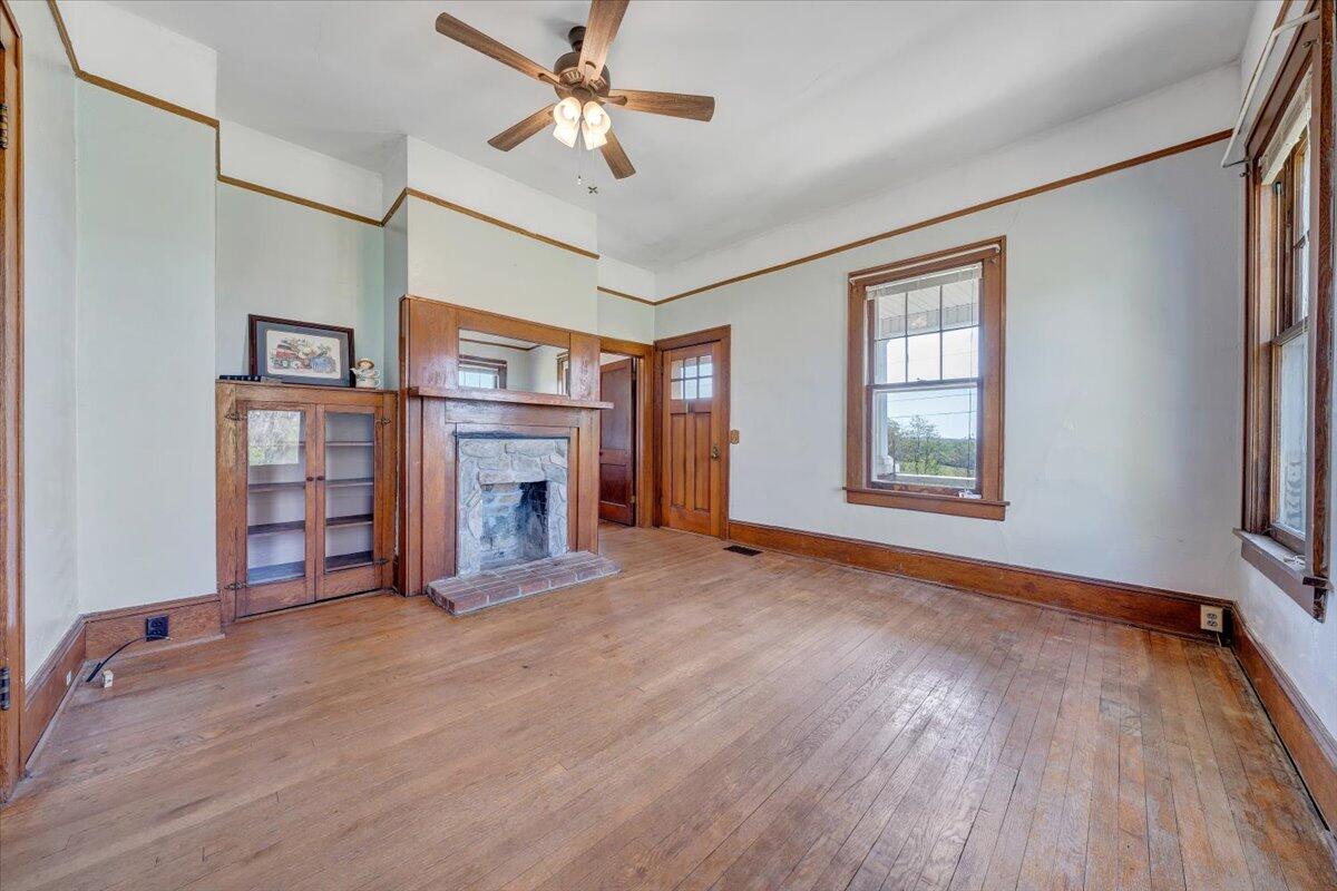 12173 Moneta Road Moneta, VA 24121 - Photo 8 of 86 06-MIB00552