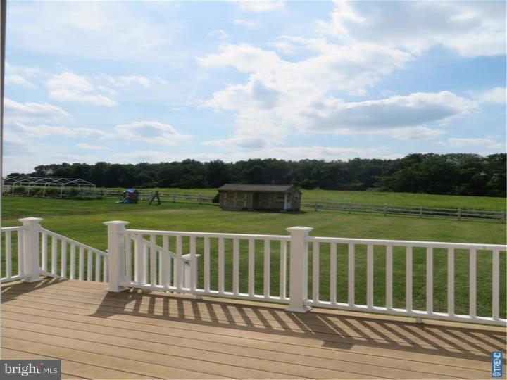 588 Convent Road Aston, PA 19014 - Photo 10 of 12 View in Back