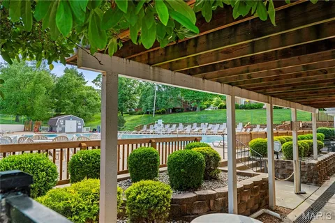 $159,000 | 9125 North Swan Circle, Brentwood, MO 63144