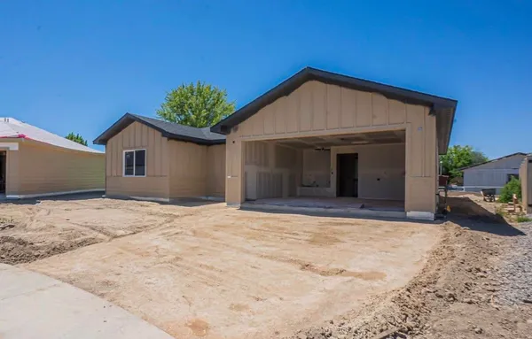 $419,900 | 409 Pear Lane, Grand Junction, CO 81504