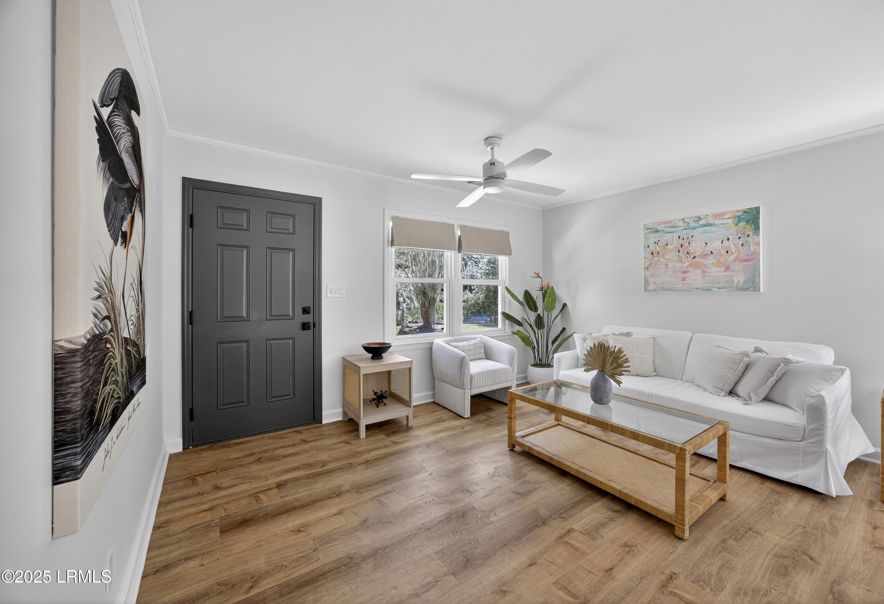 2301 State Rd S-7-386 Beaufort, SC 29902 - Photo 8 of 30 living room Langhorne
