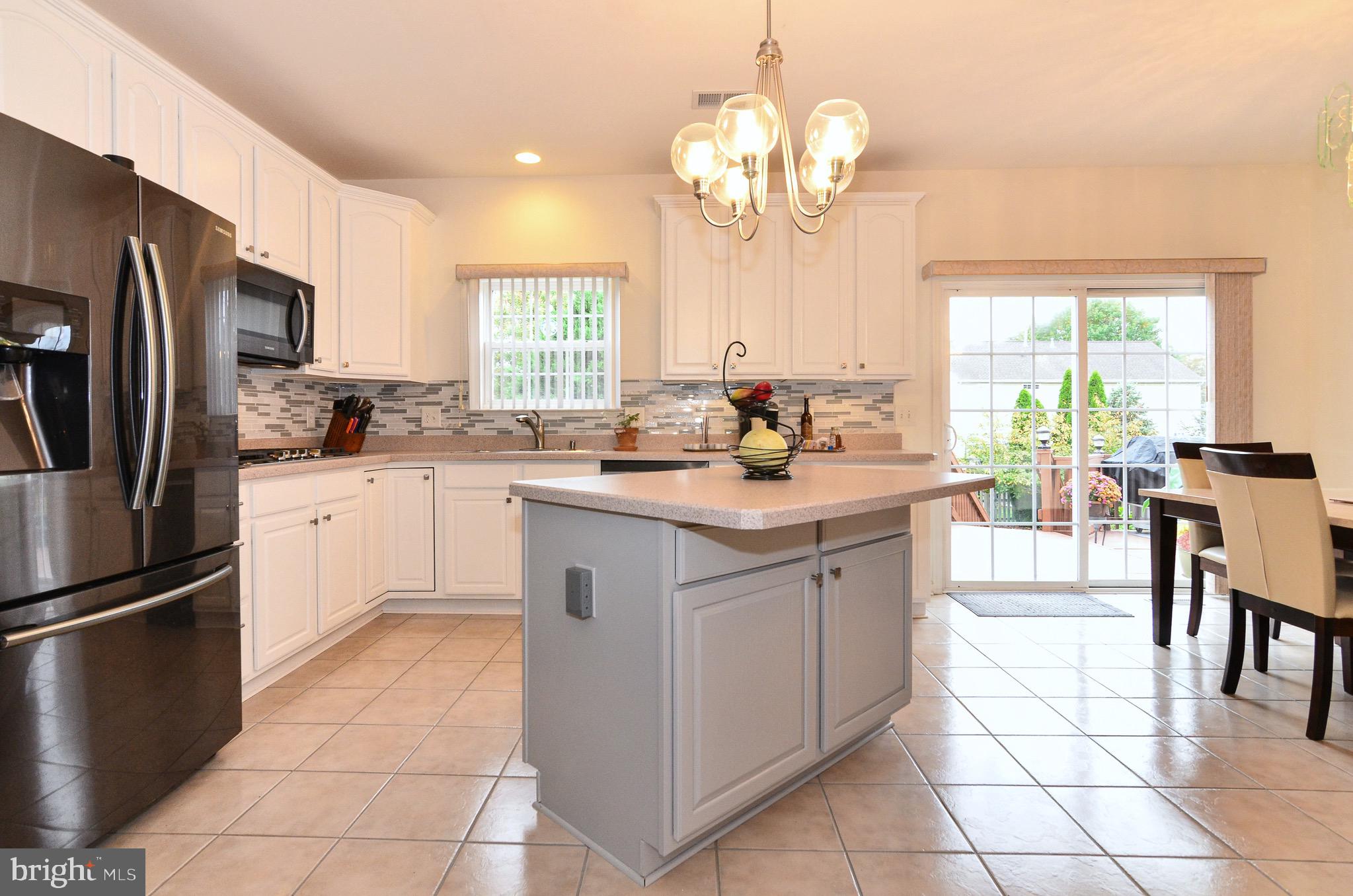 700 Race Course Road Warrenton, VA 20186 - Photo 11 of 37 Kitchen