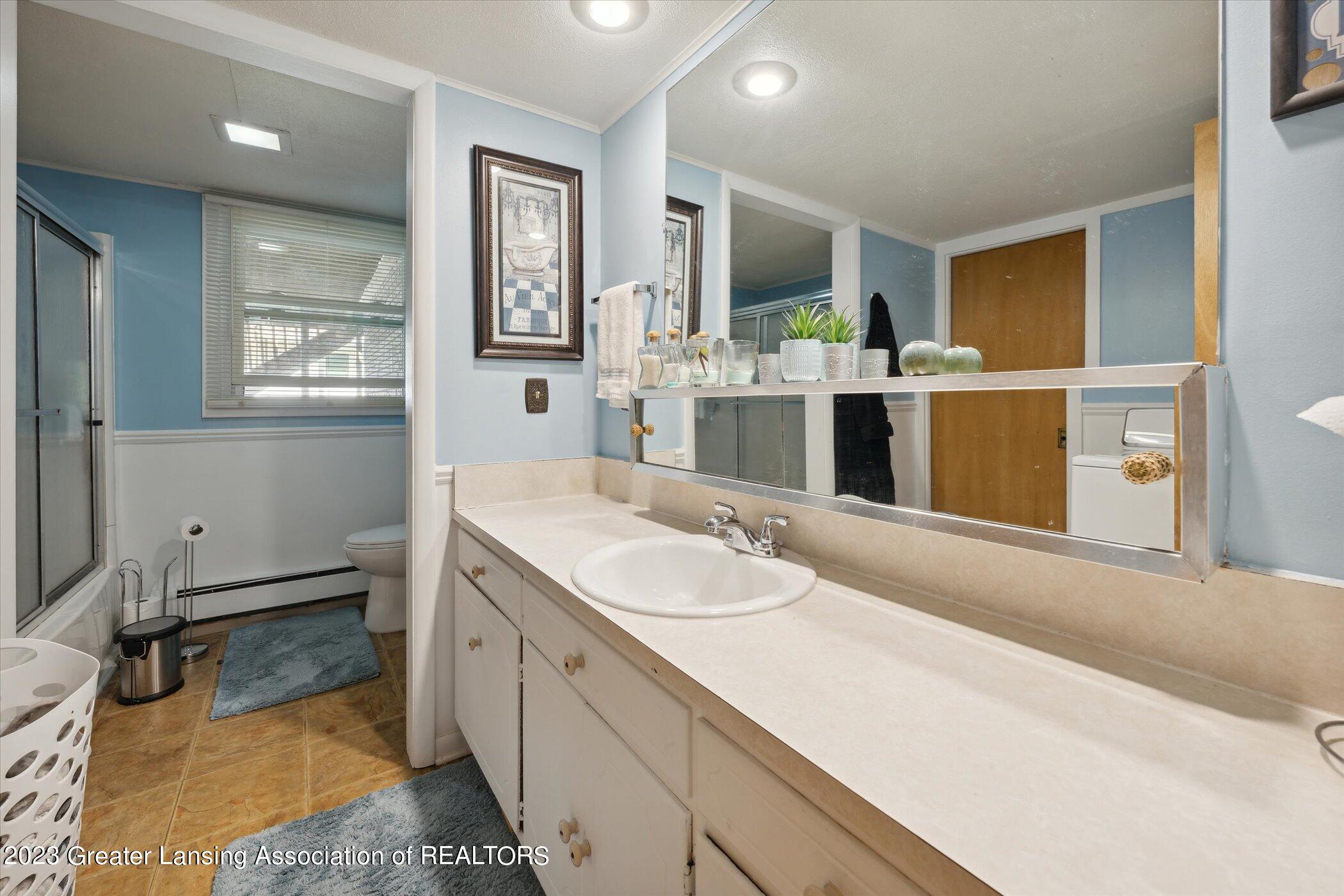 309-311 Renker Road Lansing, MI 48917 - Photo 25 of 42 29-309-311-Renker-Rd-Lansing-MI-48917-Wi
