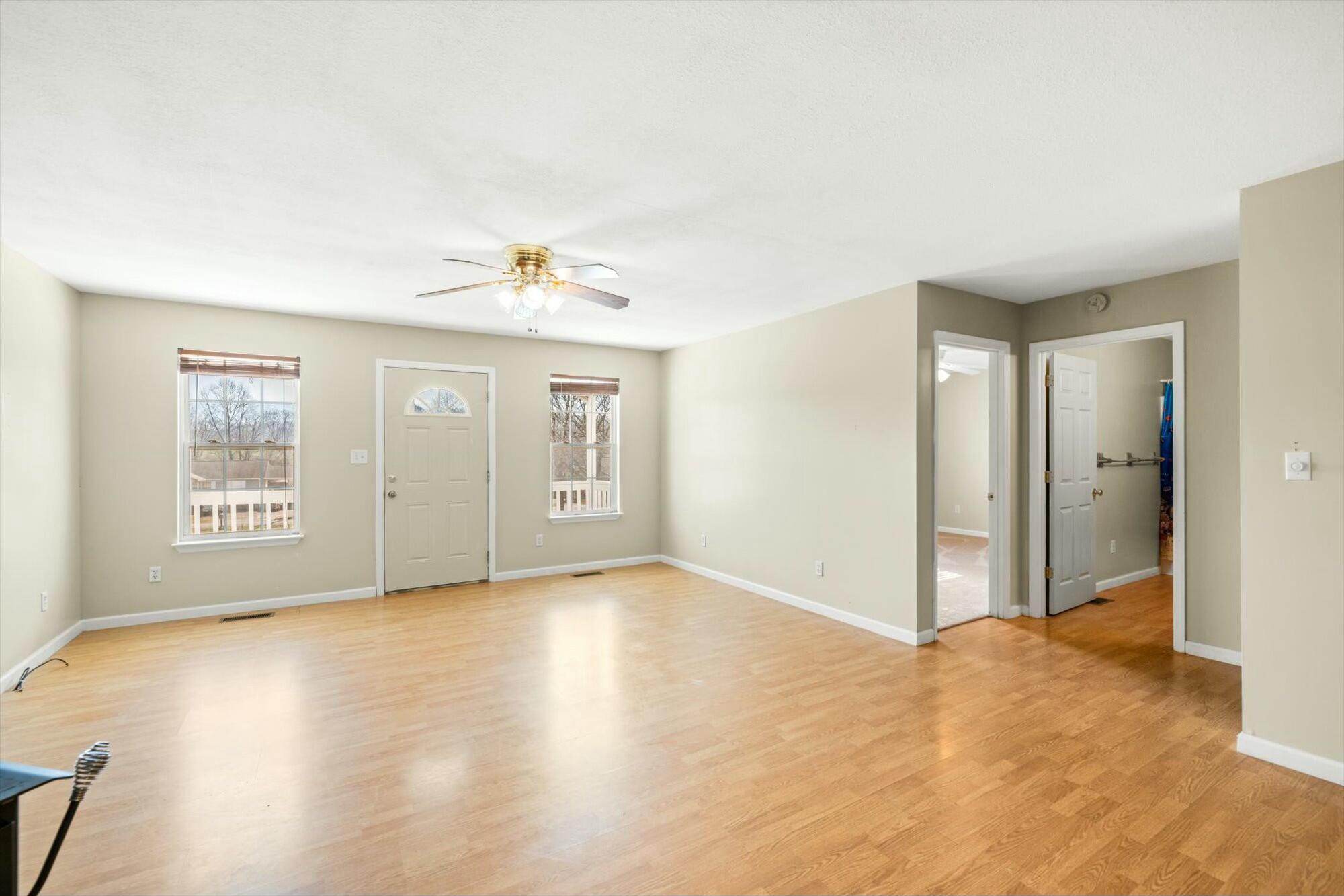 307 Circle R Drive Benton, TN 37307 - Photo 2 of 21 tempImageVYAPaP