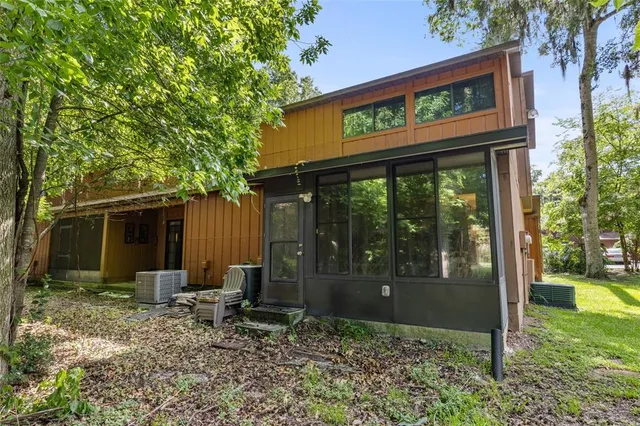 $239,900 | 900 Southwest 62nd Boulevard, Unit H43, Gainesville, FL 32607