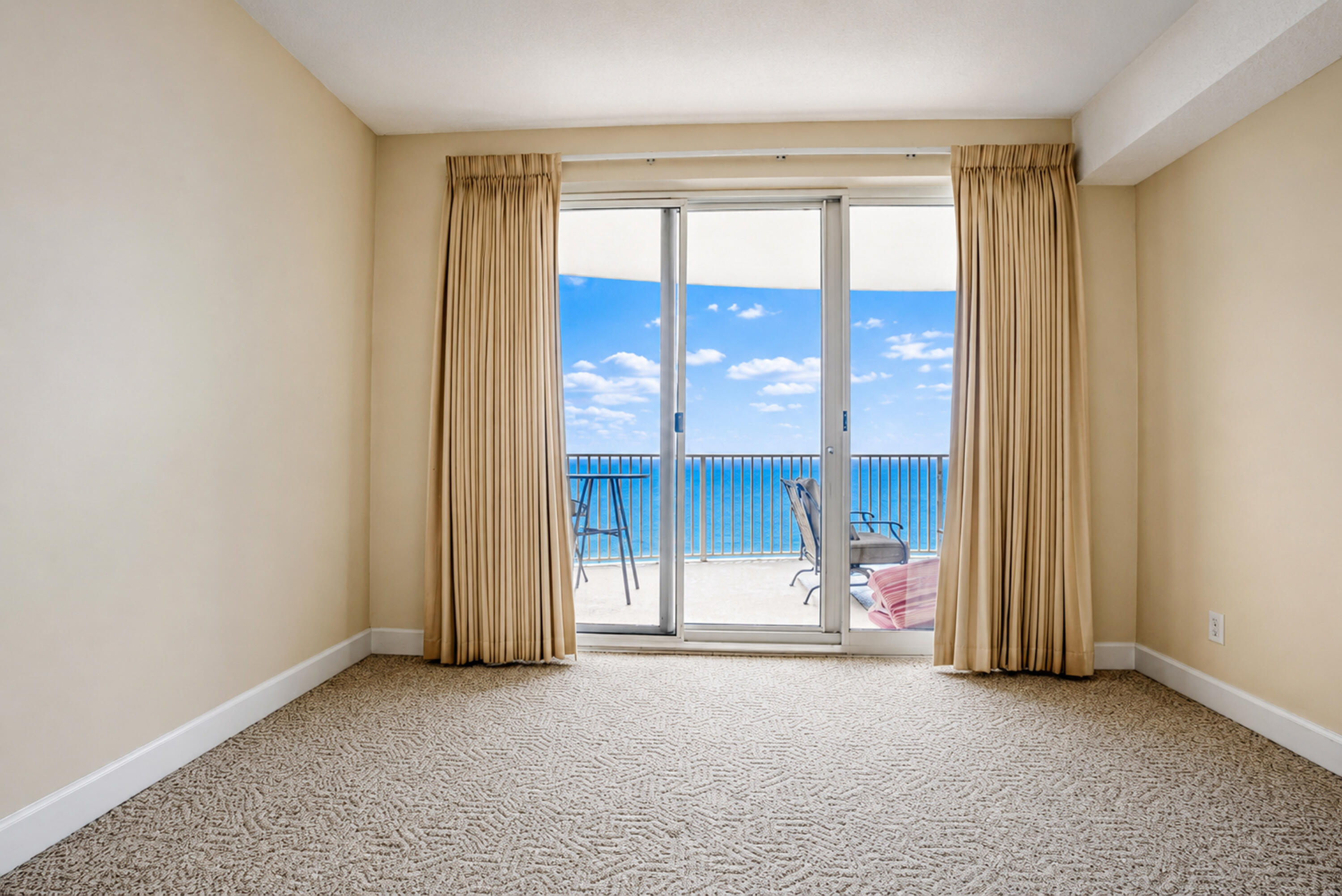 17545 Front Beach Road, Unit 2104 Panama City Beach, FL 32413 - Photo 19 of 57 A-32