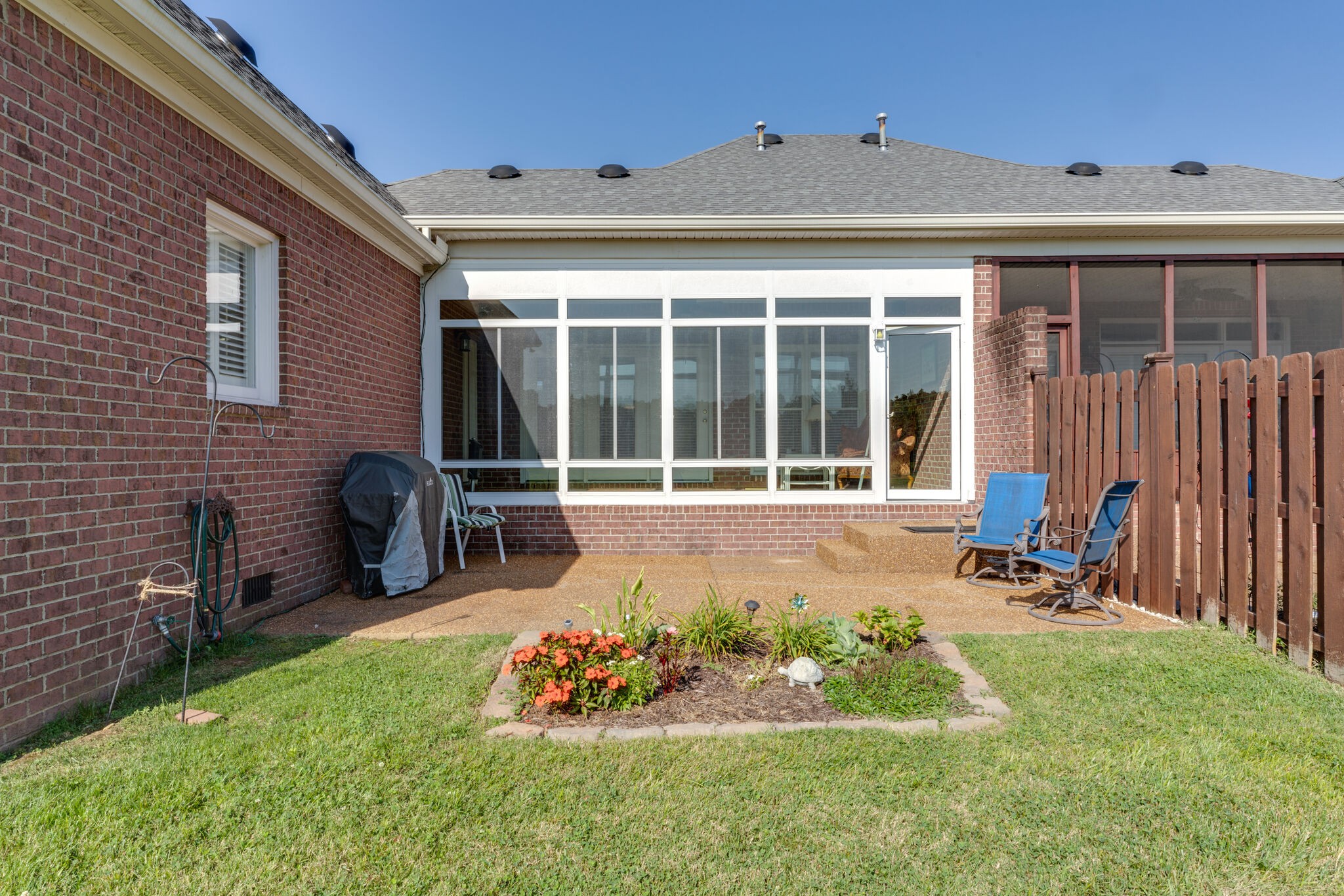 164 Stoners Glen Road Hermitage, TN 37076 - Photo 4 of 37 a front view of a house with patio