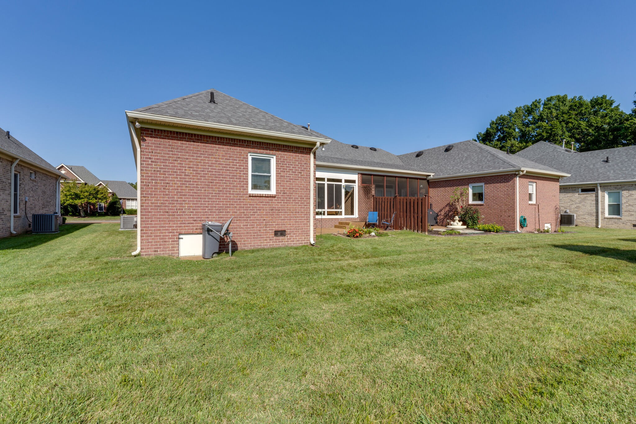 164 Stoners Glen Road Hermitage, TN 37076 - Photo 6 of 37 a front view of house with yard and green space
