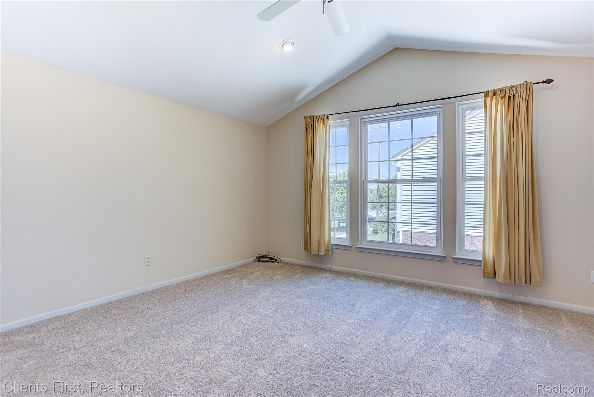 1732 Morton Taylor Road Canton, MI 48187 - Photo 26 of 66 1732 morton taylor interiors (9).jpg