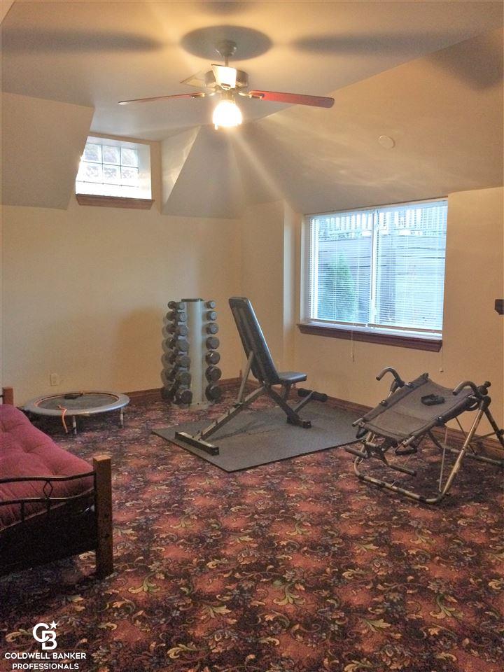 10900 Metcalf Road Yale, MI 48097 - Photo 38 of 69 This is a view of the exercise room.