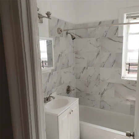 $2,734 | 699 Hinsdale Street | Canarsie