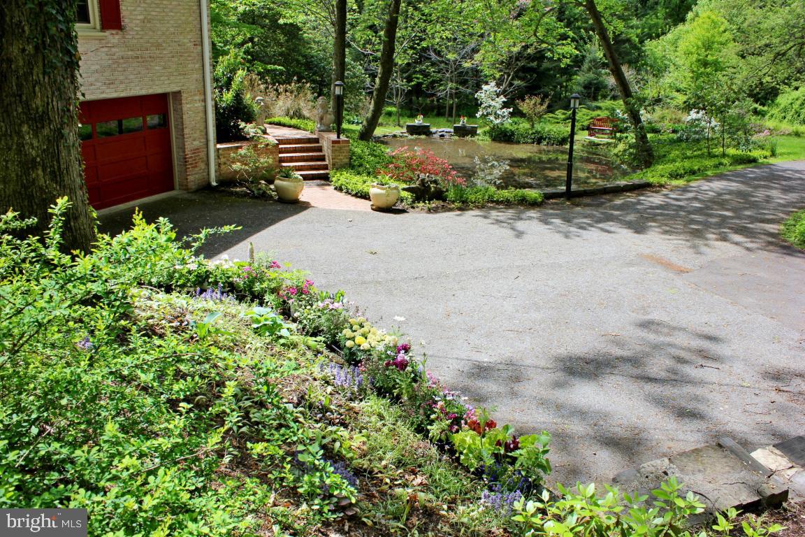 759 Brunnerville Road Lititz, PA 17543 - Photo 41 of 47 Gallery Image 41