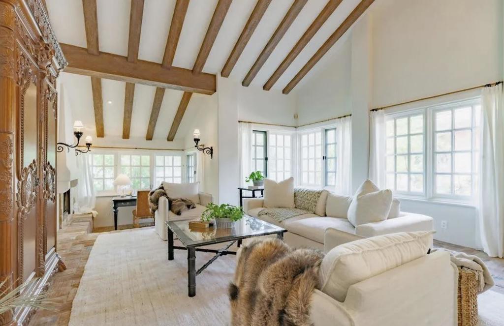 17116 Paseo Hermosa Rancho Santa Fe, CA 92067 - Photo 3 of 28 a living room with furniture and a window