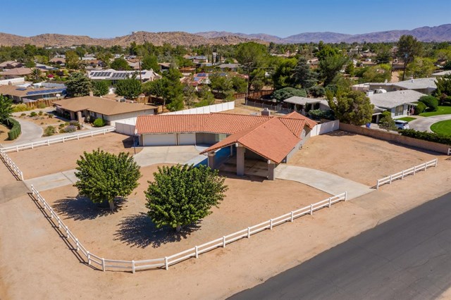 14167 Cronese Road Apple Valley, CA 92307 - Photo 1 of 1 Gallery Image 1