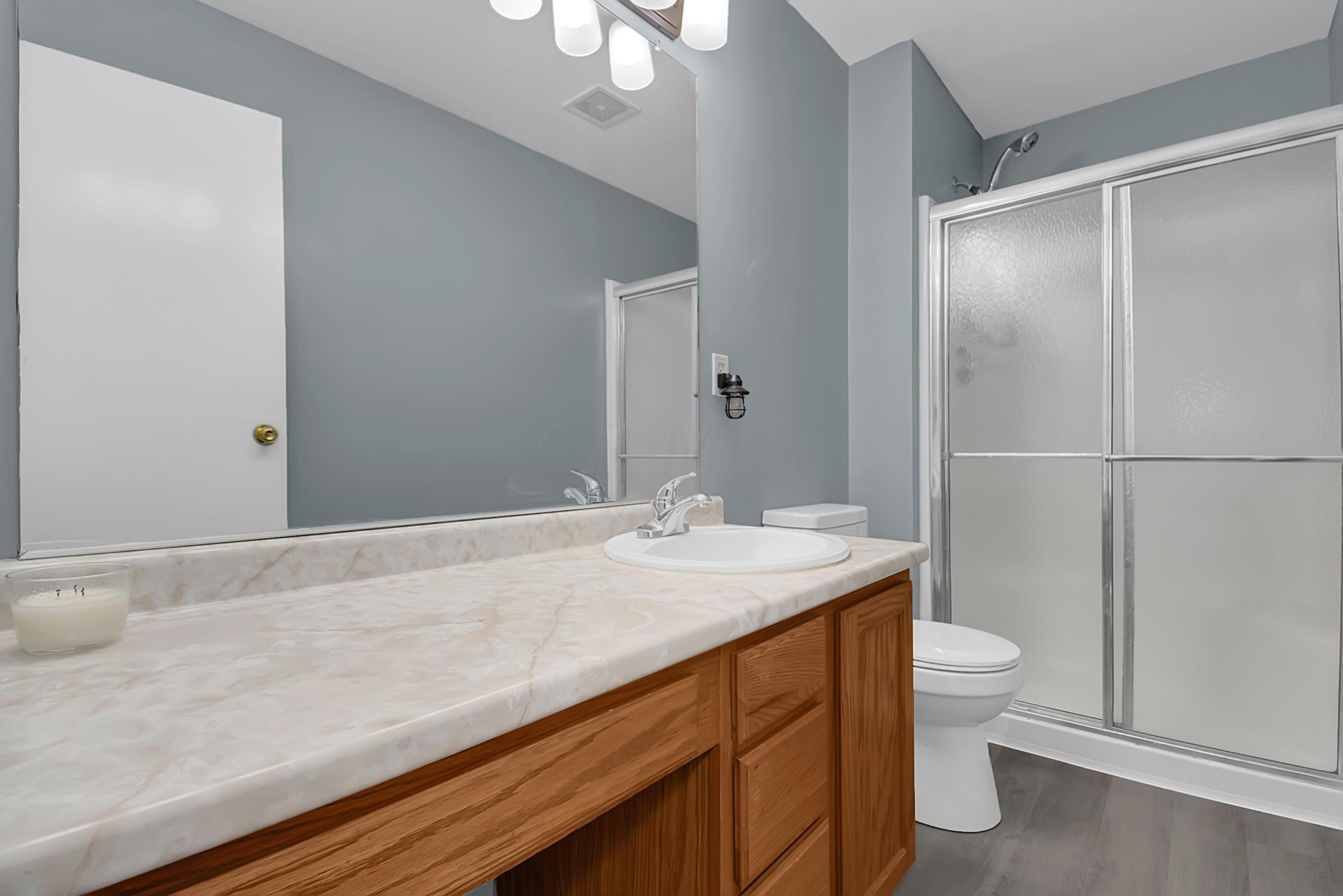 9931 Catt Road Newark, OH 43055 - Photo 27 of 46 Main Bedroom Ensuite