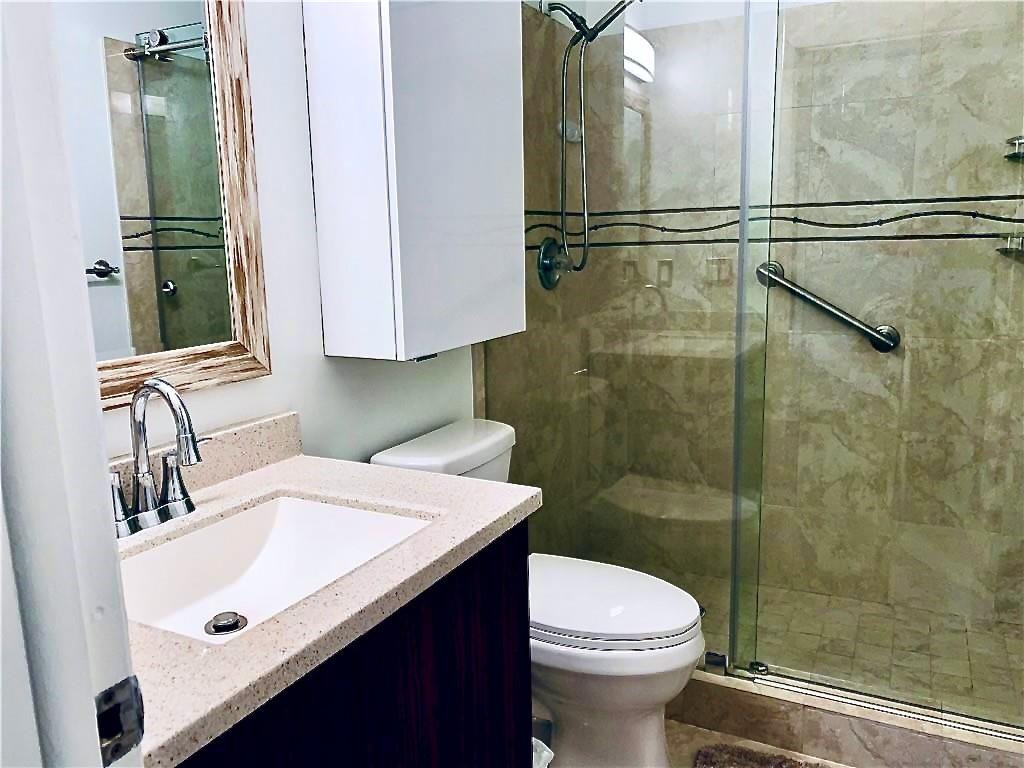 447 Lakeview Drive, Unit 3 Weston, FL 33326 - Photo 10 of 13 Photo 10