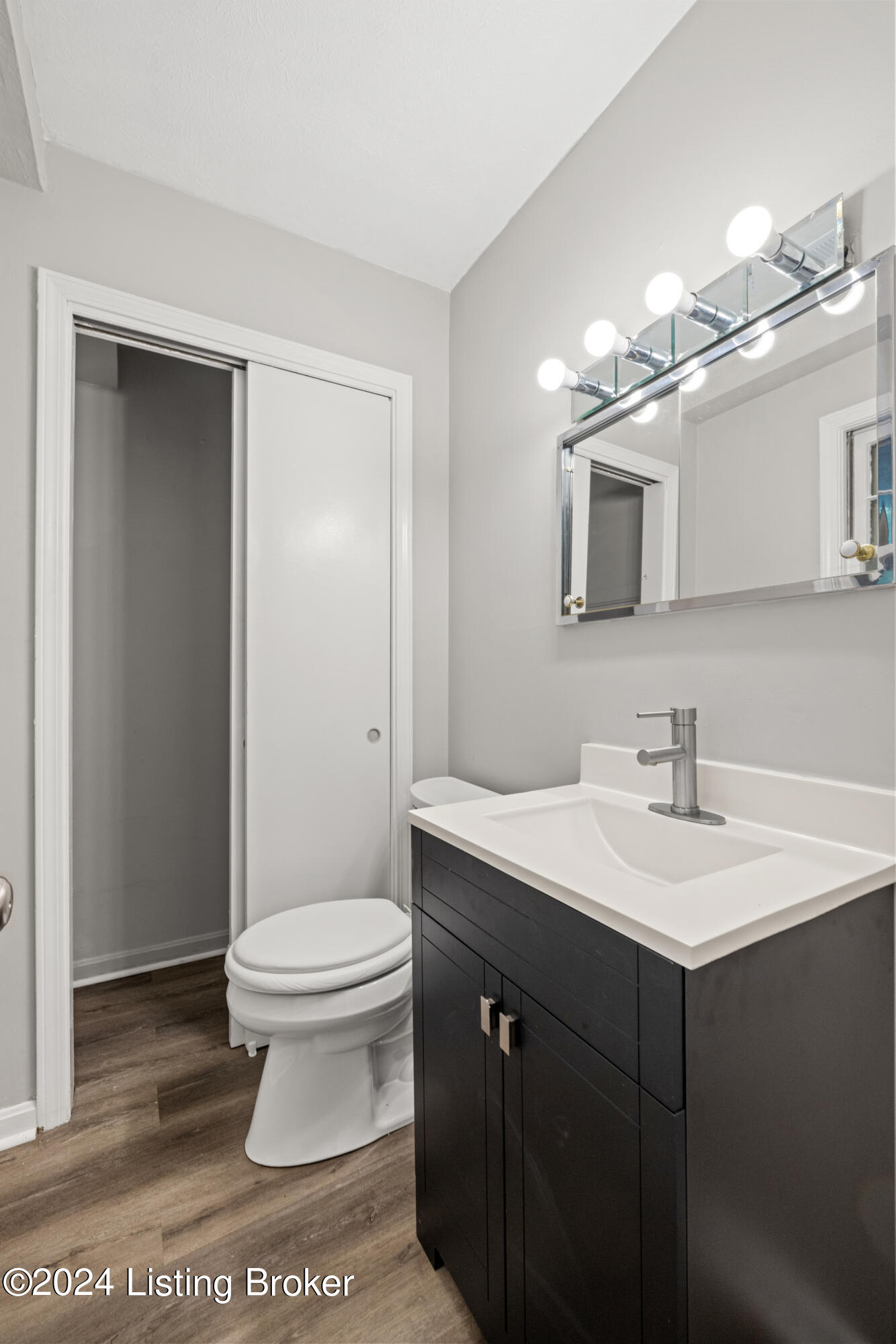 1209 Rudgate Cove Louisville, KY 40214 - Photo 25 of 34 1h4a0321