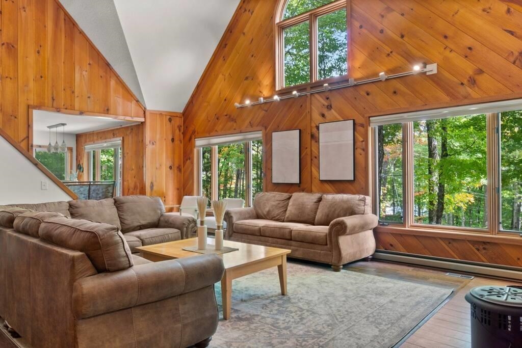 72 Colonial Ridge Road West Dover, VT 05356 - Photo 7 of 29