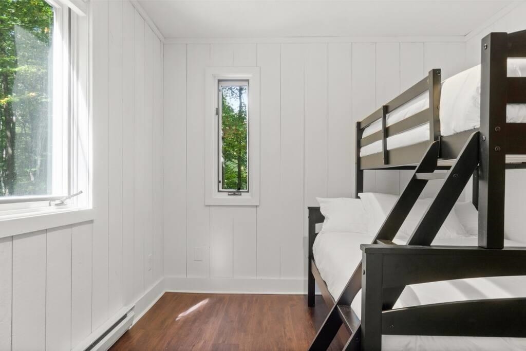 72 Colonial Ridge Road West Dover, VT 05356 - Photo 9 of 29