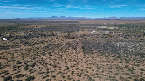 $44,900 | 10-acres East Roadrunner Road, Pearce, AZ 85625