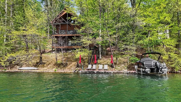 $955,000 | 653 Natchez Lane, Sugar Grove, OH 43155