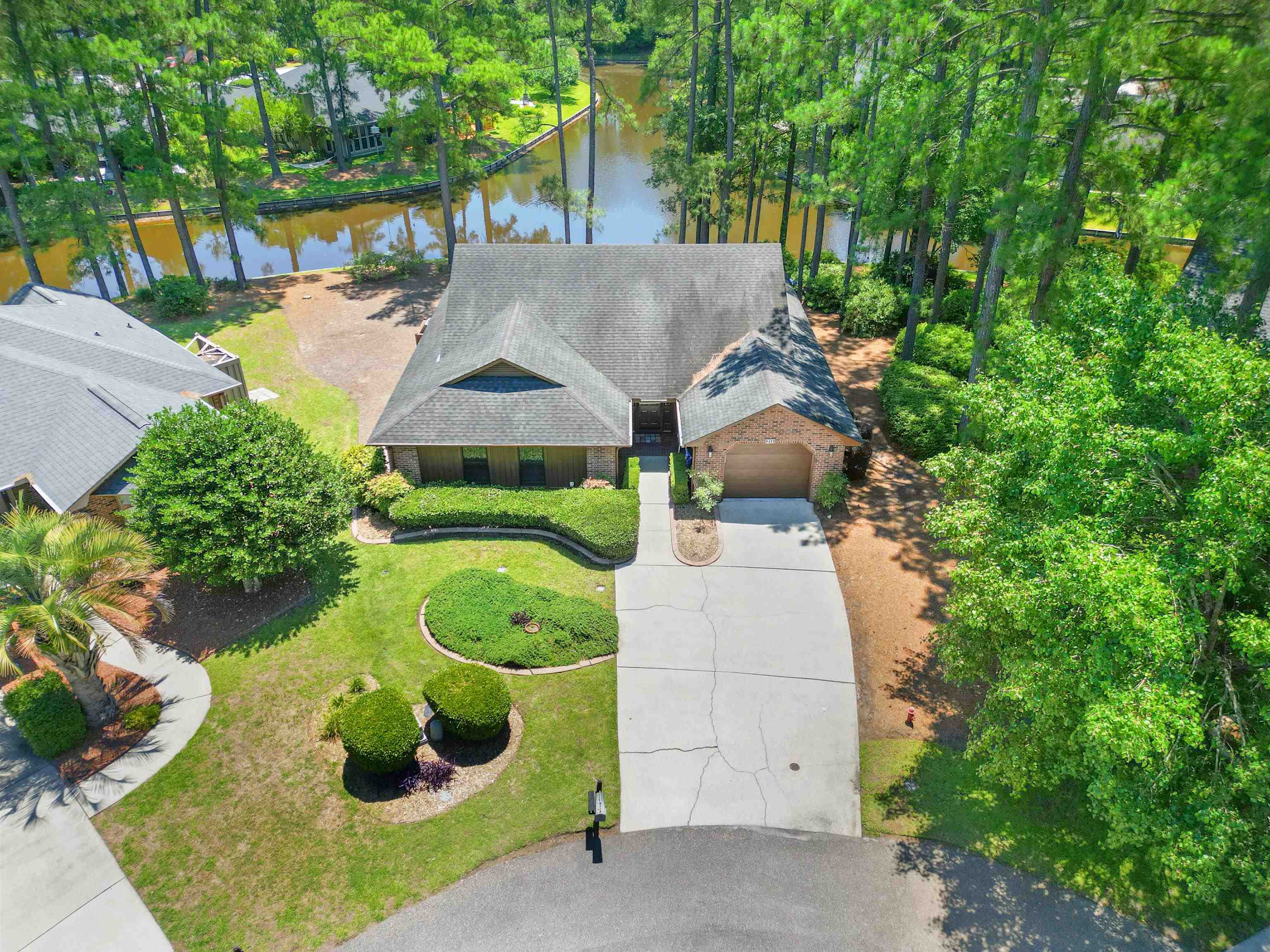 211 Butternut Circle Conway, SC 29526 - Photo 3 of 33