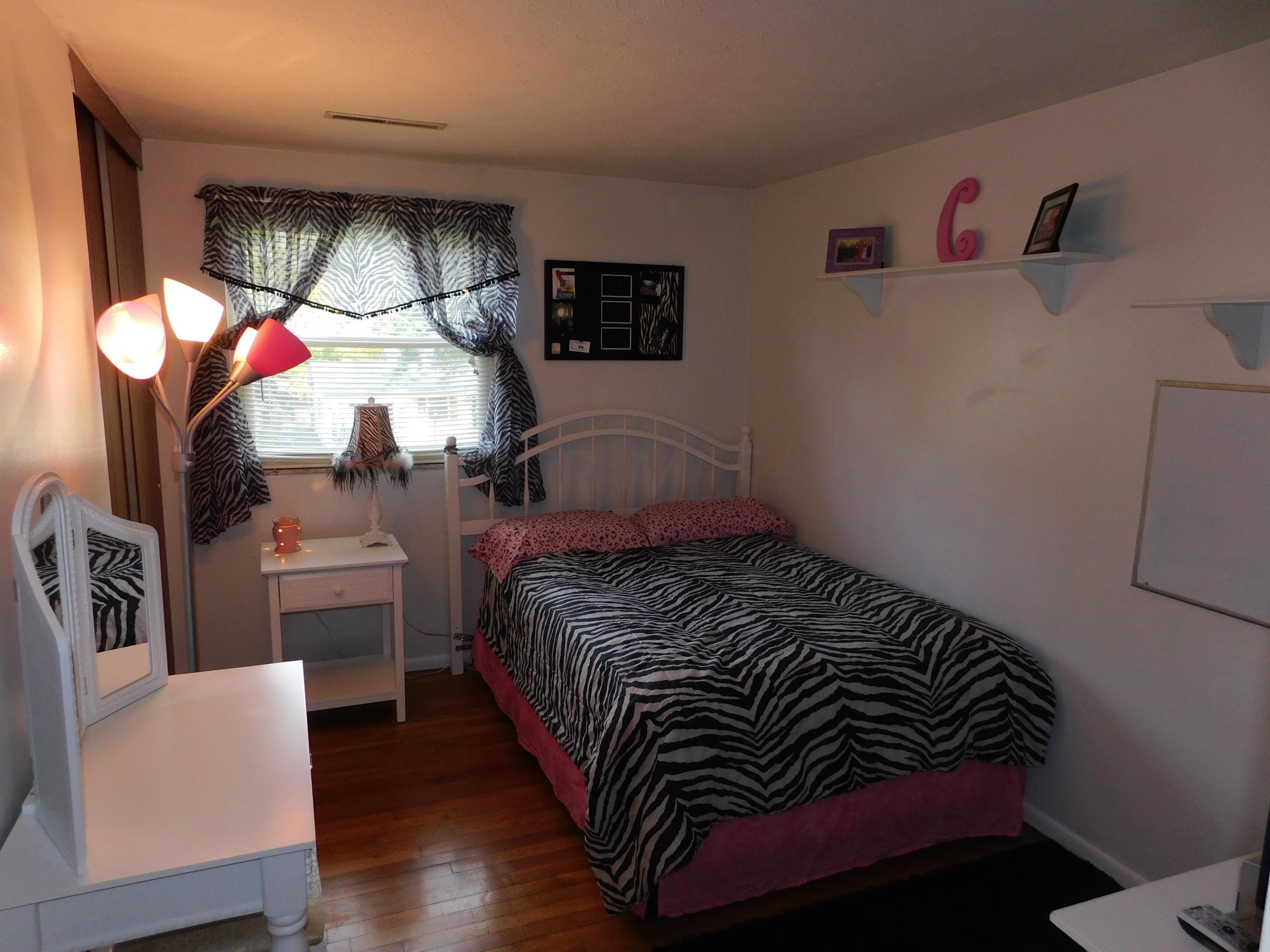 1577 Fall Brook Road Columbus, OH 43223 - Photo 17 of 28 Gallery Image 17