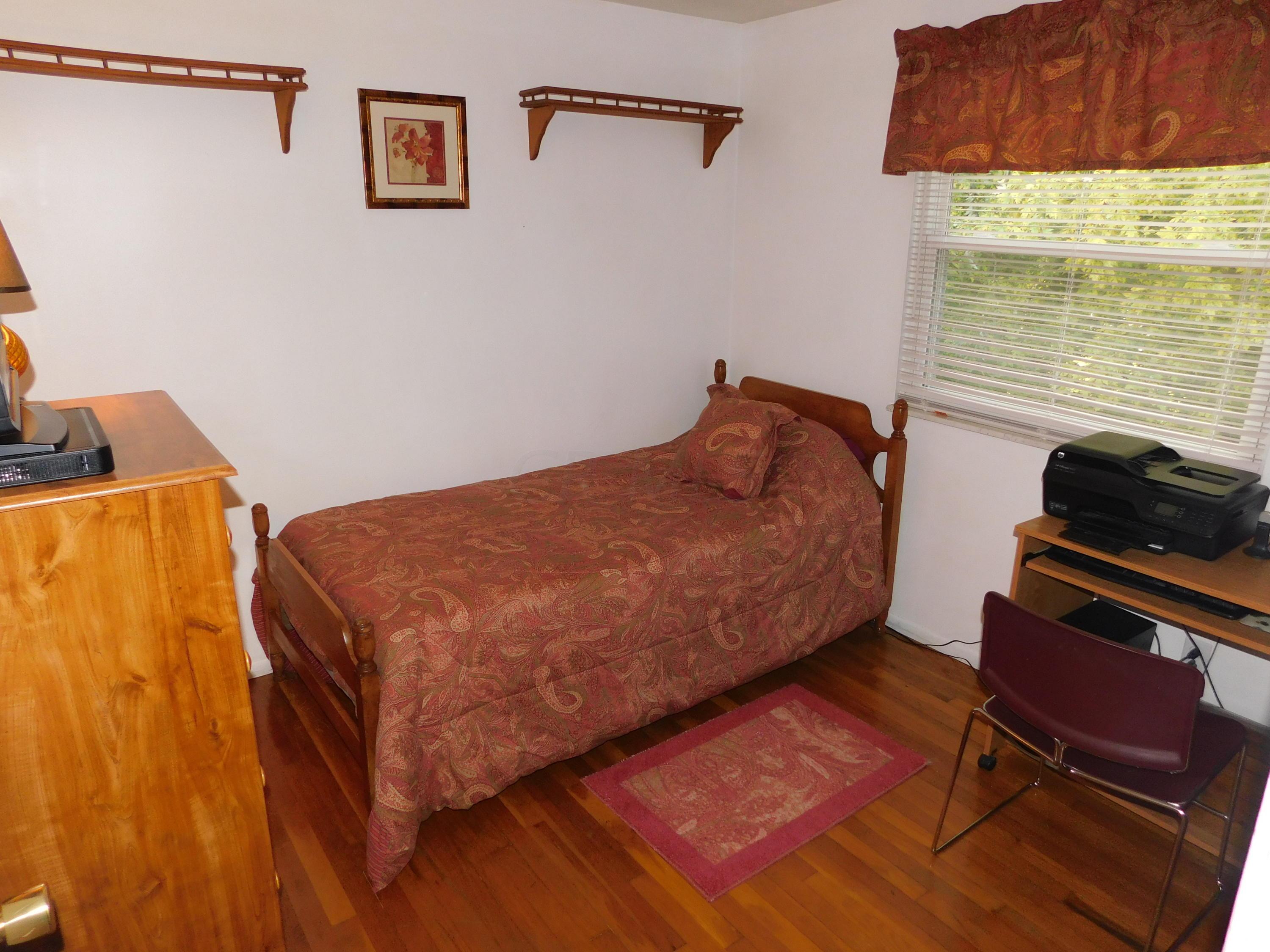 1577 Fall Brook Road Columbus, OH 43223 - Photo 19 of 28 Gallery Image 19