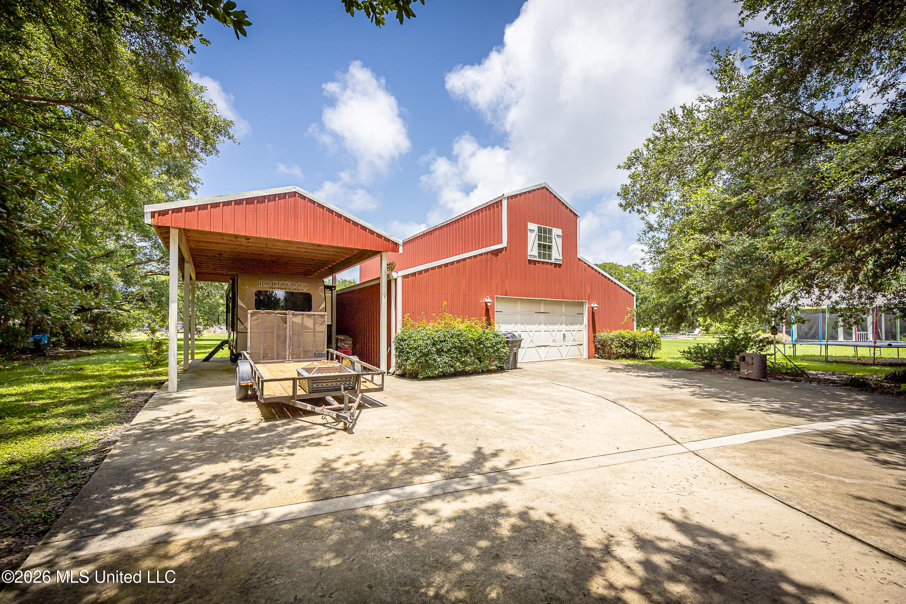 2901 Hamill Farm Road Ocean Springs, MS 39564 - Photo 3 of 136 IMG_3112