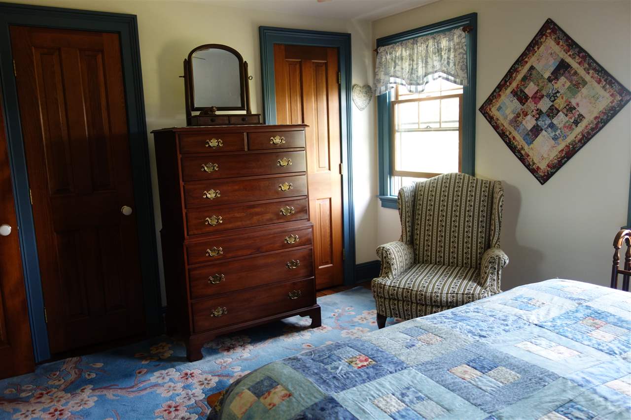 5224 Snake Mountain Road Weybridge, VT 05753 - Photo 22 of 36