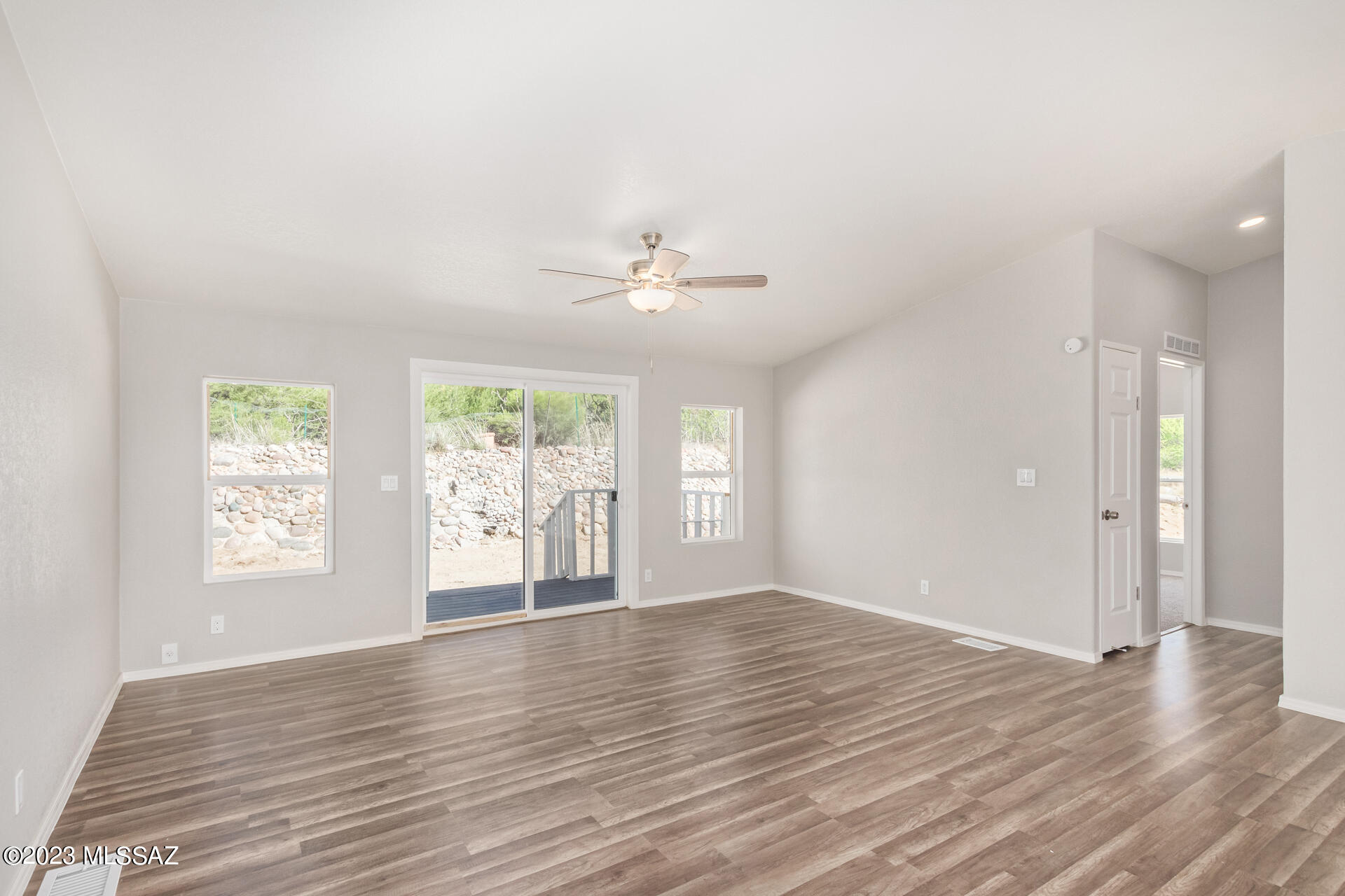 4485 East Wilds Road Tucson, AZ 85739 - Photo 8 of 33
