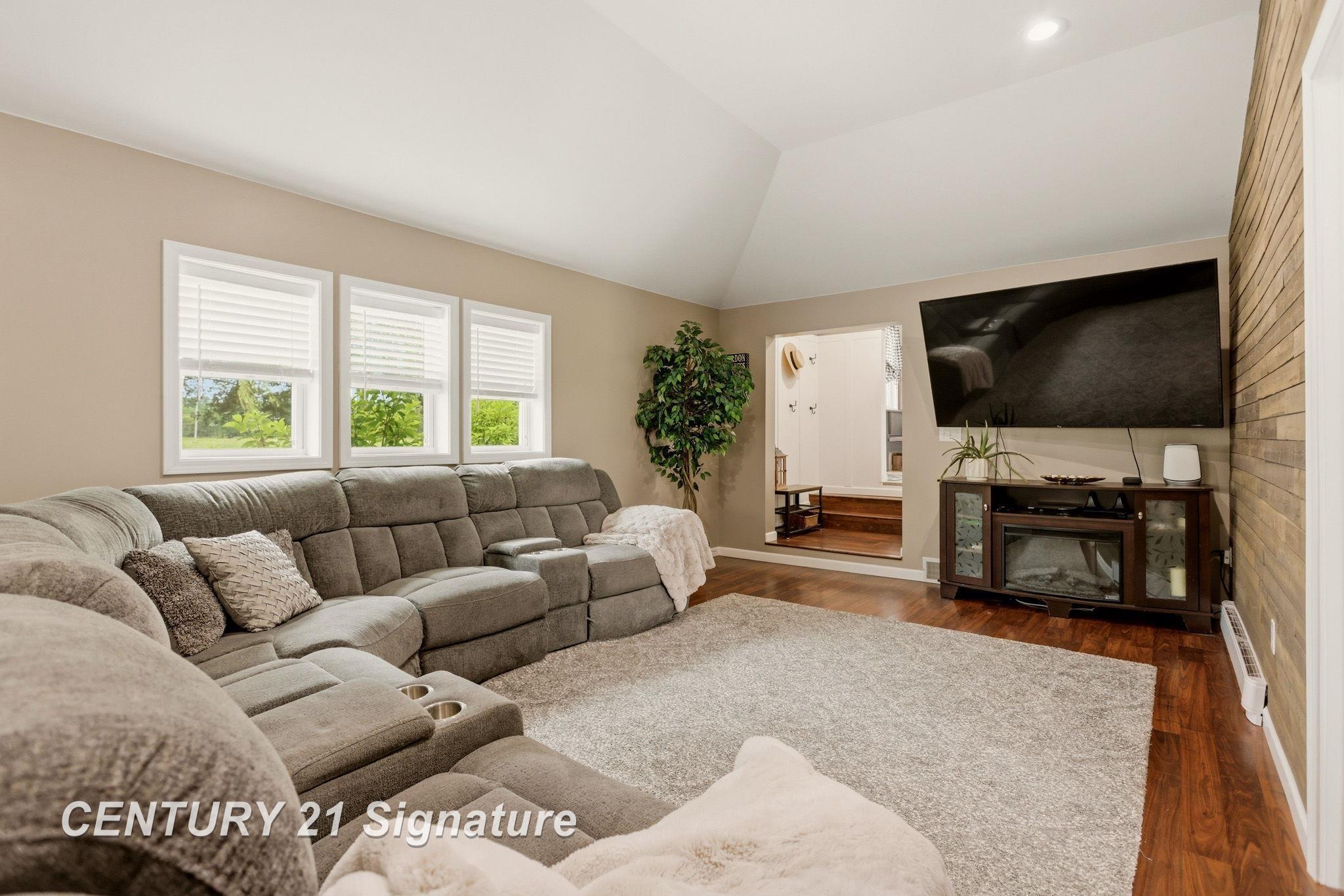 2051 South Brennan Road Hemlock, MI 48626 - Photo 29 of 72