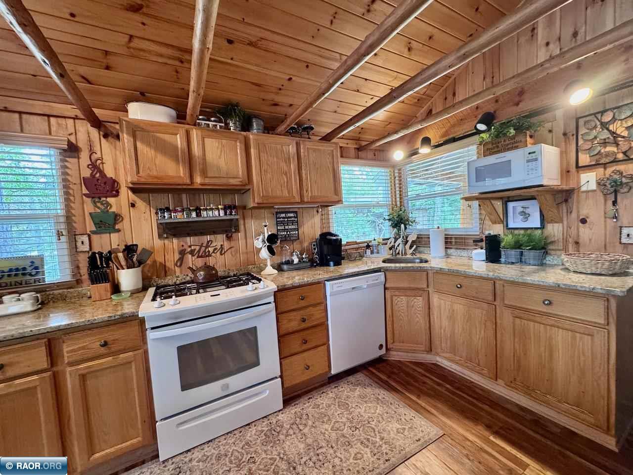3069 Black Bay Road Cook, MN 55723 - Photo 13 of 49