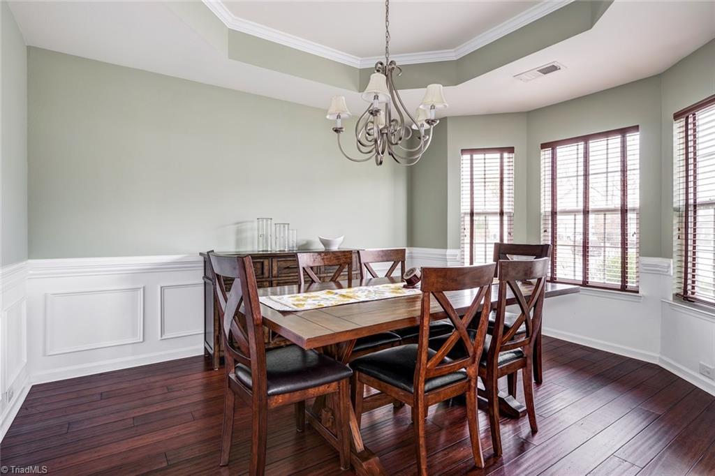 757 Spinning Wheel Point High Point, NC 27265 - Photo 17 of 30 Gallery Image 17