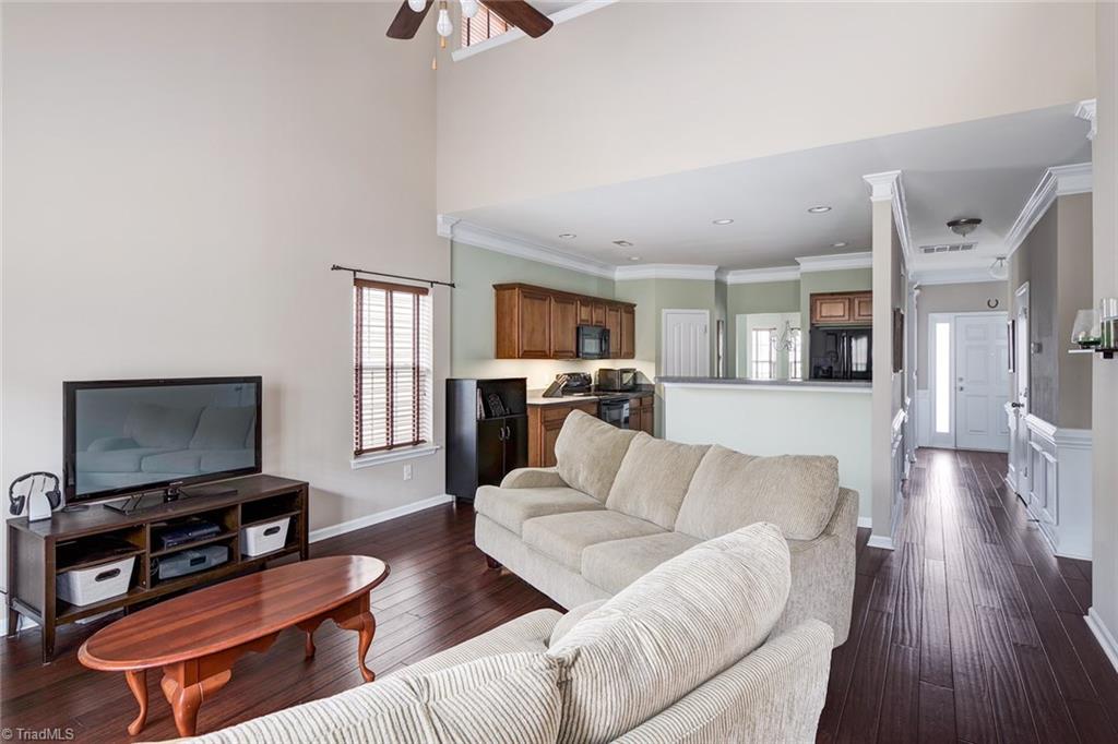 757 Spinning Wheel Point High Point, NC 27265 - Photo 29 of 30 Gallery Image 29