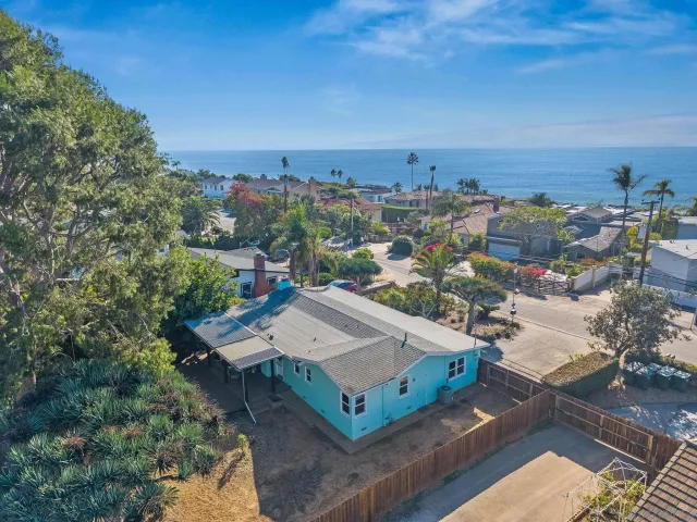 $3,395,000 | 1395 Summit Avenue, Cardiff, CA 92007