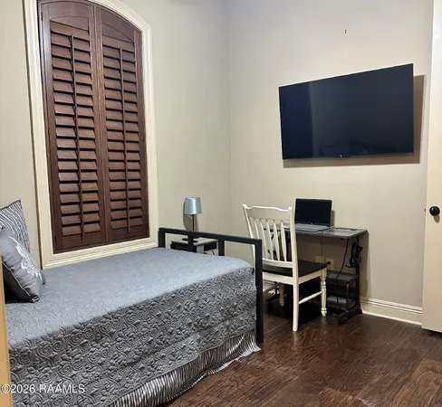 $2,595 | 330 Dunvegan Court, Lafayette, LA 70503