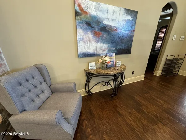 $2,400 | 330 Dunvegan Court, Lafayette, LA 70503