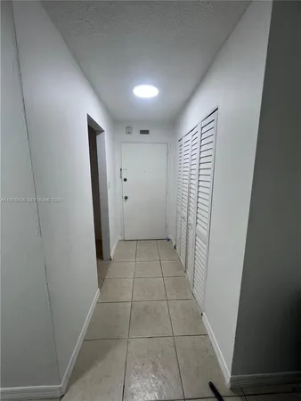 $1,800 | 1800 Sans Souci Boulevard, Unit 312, North Miami, FL 33181