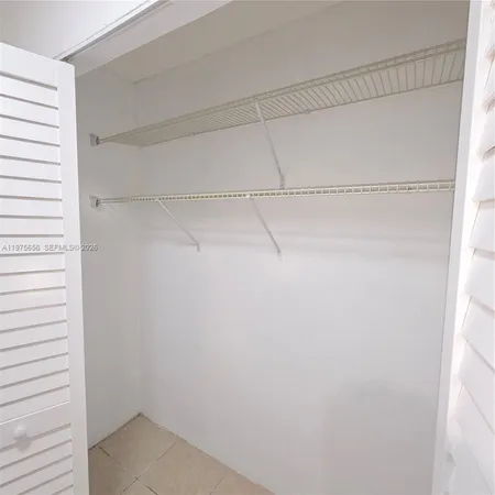 $1,800 | 1800 Sans Souci Boulevard, Unit 312, North Miami, FL 33181