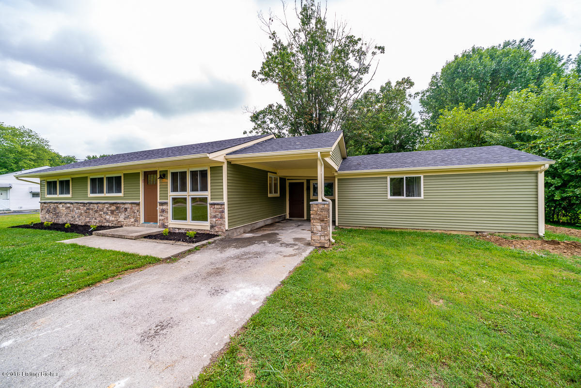 1846 Heaton Rd L-39