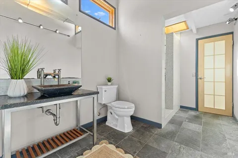 $769,000 | 197 Bailhache Avenue, Healdsburg, CA 95448