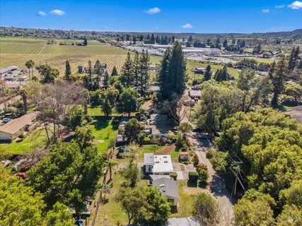 $769,000 | 197 Bailhache Avenue, Healdsburg, CA 95448