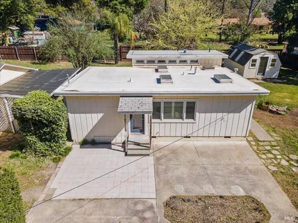 $769,000 | 197 Bailhache Avenue, Healdsburg, CA 95448