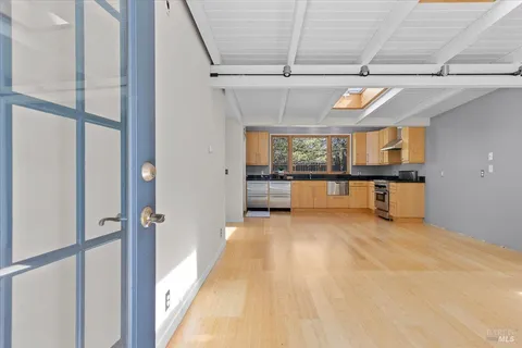 $769,000 | 197 Bailhache Avenue, Healdsburg, CA 95448