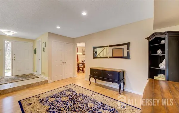 $3,800 | 17 Ashford Drive, Plainsboro, NJ 08536