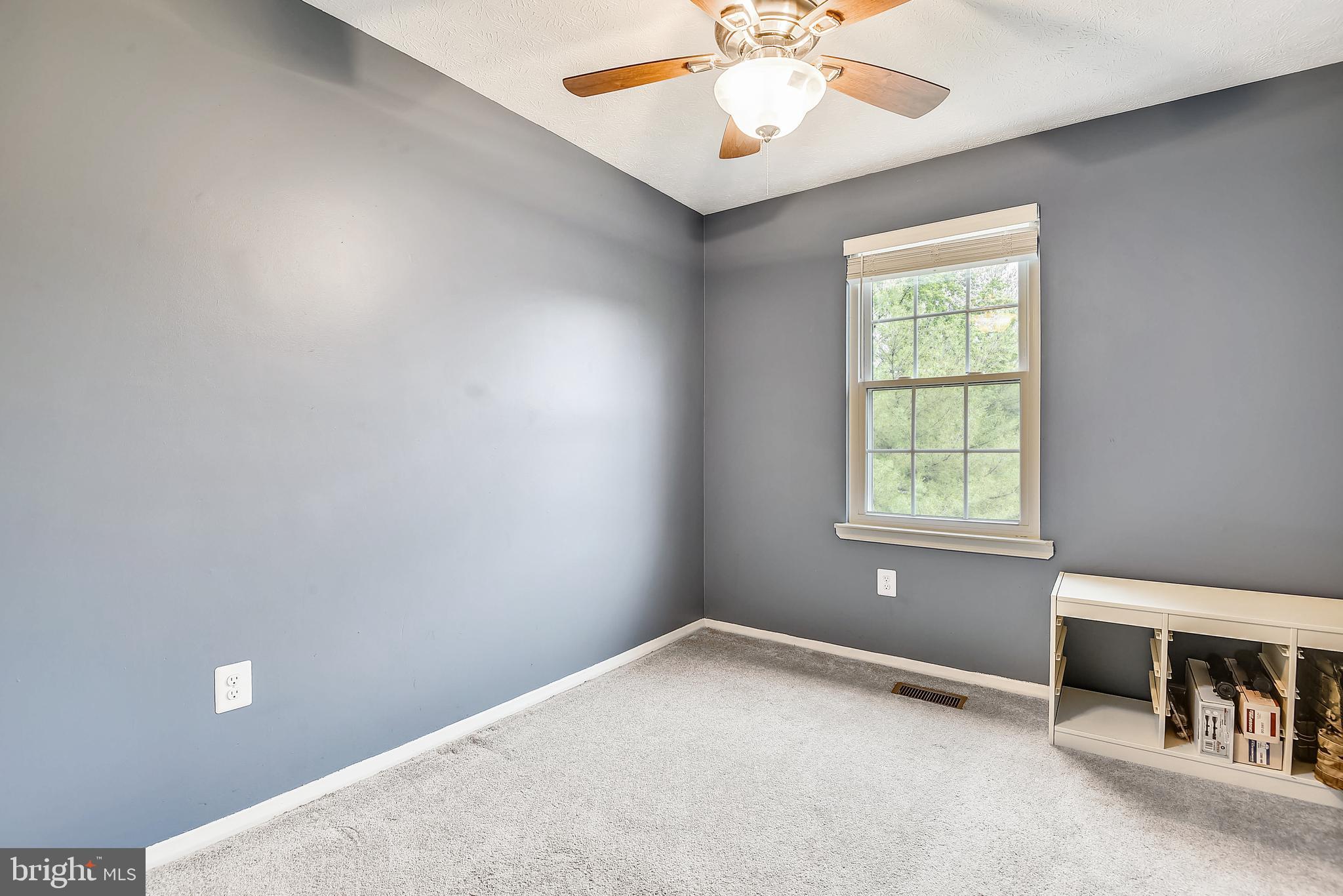 366 Rambling Ridge Court Pasadena, MD 21122 - Photo 24 of 32 3rd bedroom