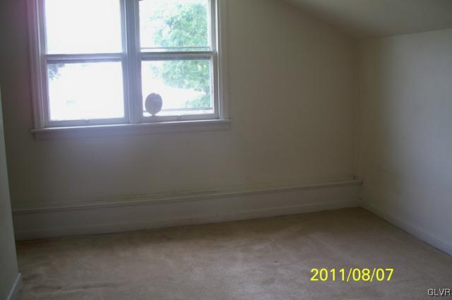 568 Bangor Road Easton, PA 18040 - Photo 13 of 14 Gallery Image 13