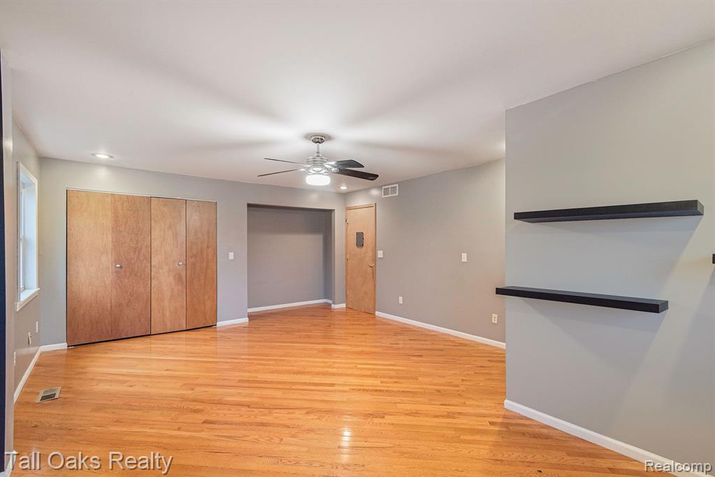 3157 Belsay Road Burton, MI 48519 - Photo 22 of 39